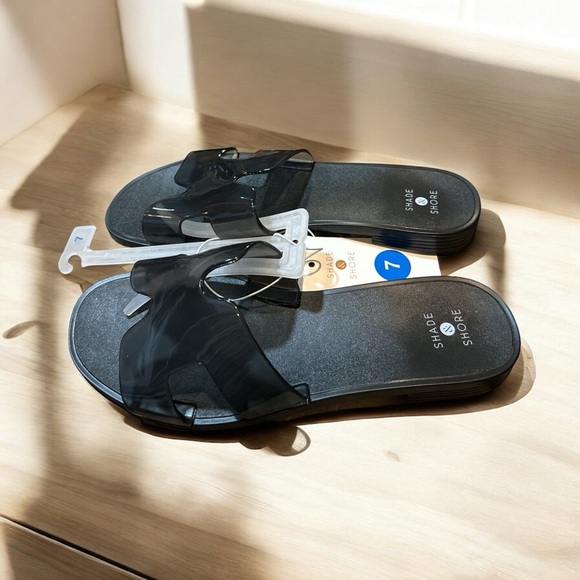 Shade & Shore Women’s Black Slide Sandals – Size 7 – NWT - Picture 4 of 6